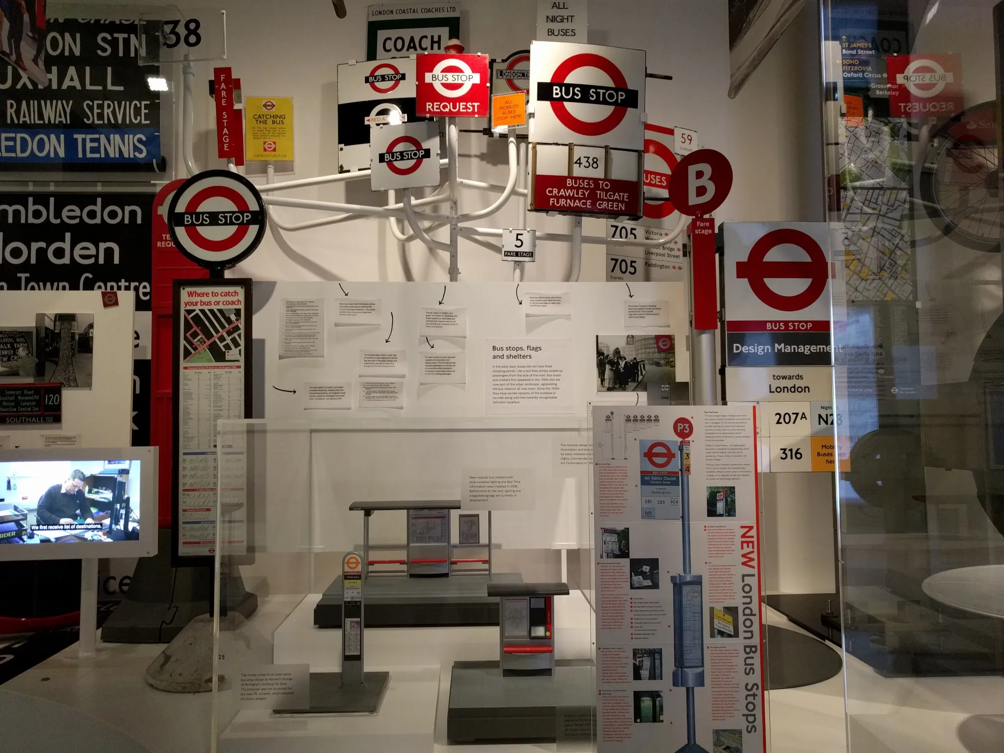 ללונדון כל כך חשוב העיצוב שהוא היה נושא לתערוכה שלמה במוזיאון התחבורה שלהם.